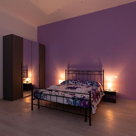 My Brilliant Home With Jacuzzi 2 Steps From St Toledo ナポリ エクステリア 写真