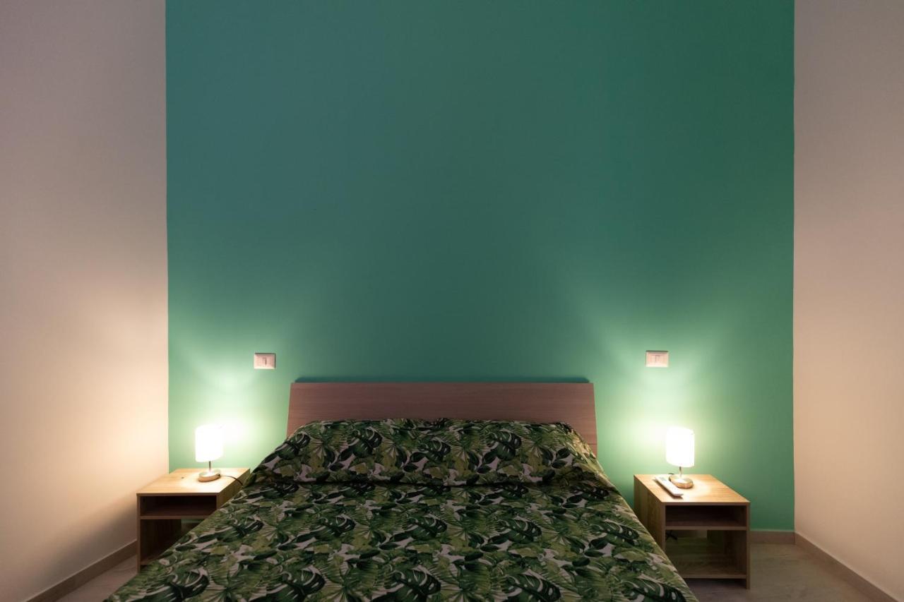 My Brilliant Home With Jacuzzi 2 Steps From St Toledo ナポリ エクステリア 写真